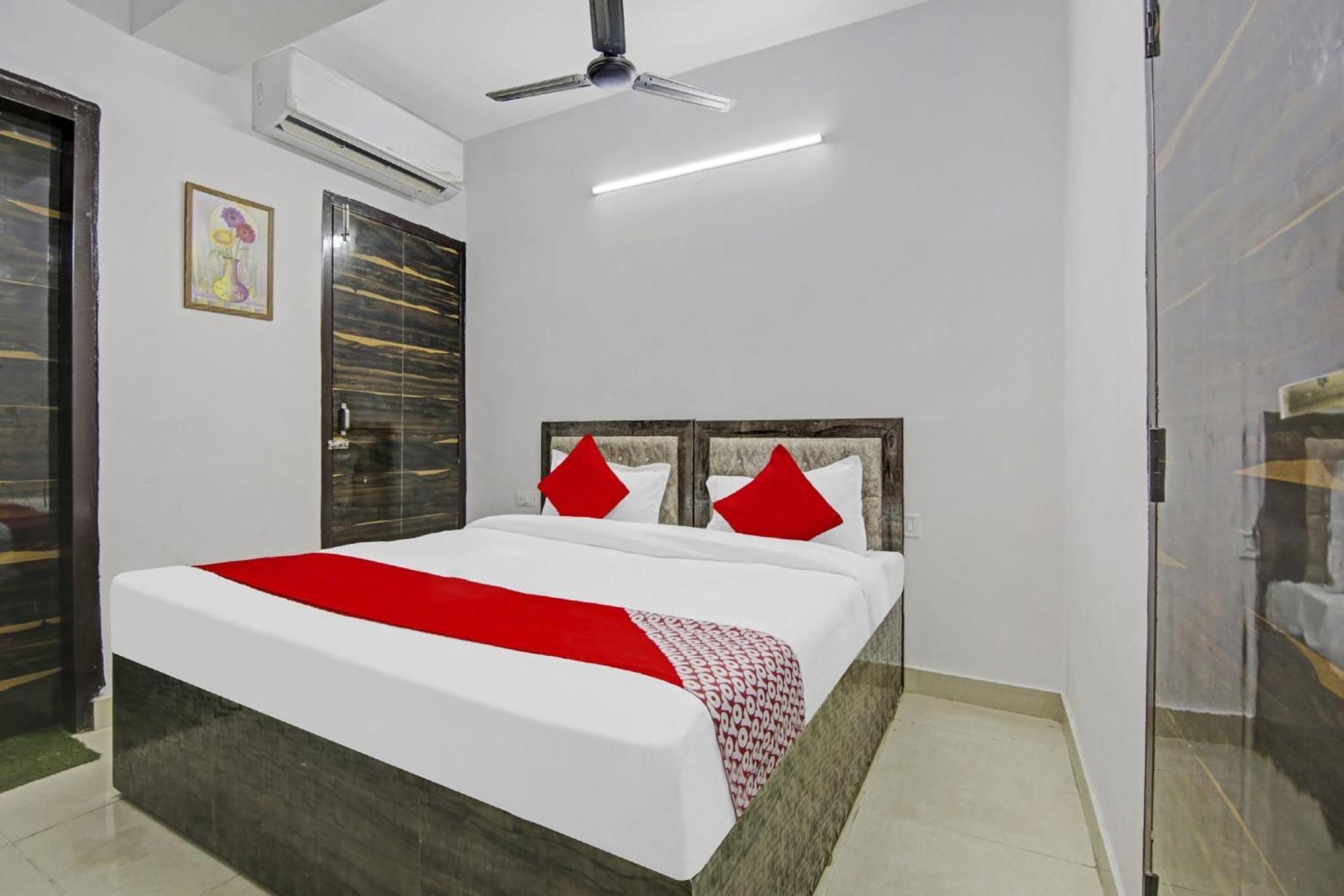 Hotel Green Olive Új-Delhi Kültér fotó