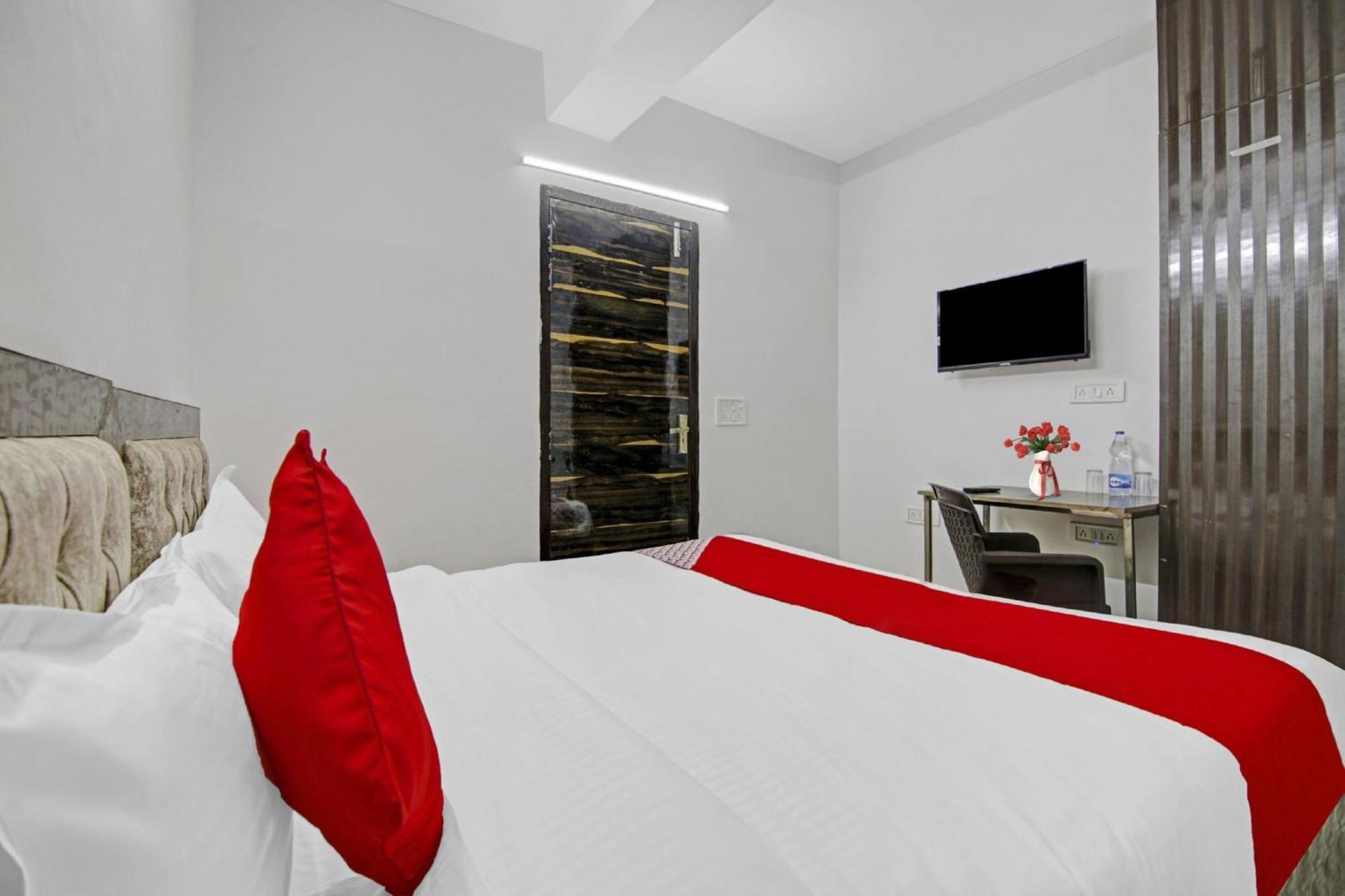 Hotel Green Olive Új-Delhi Kültér fotó