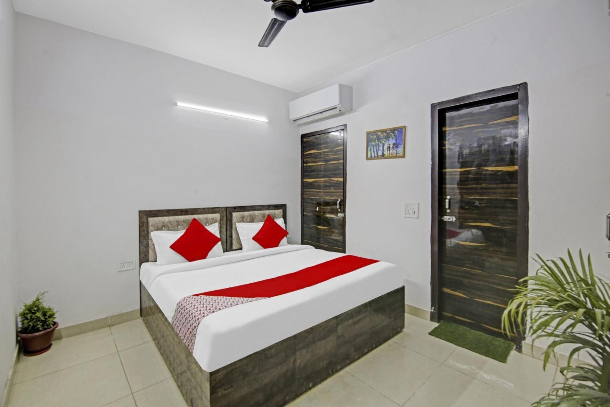 Hotel Green Olive Új-Delhi Kültér fotó