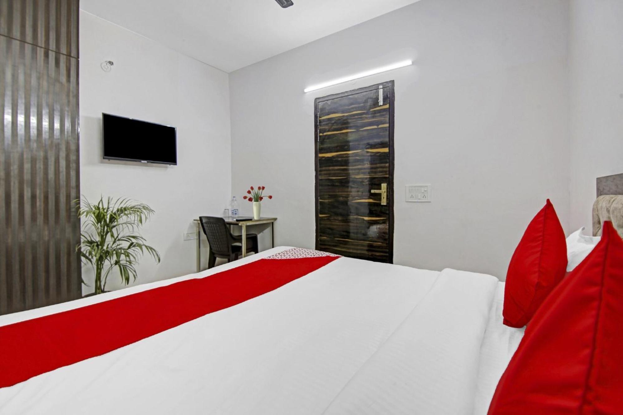Hotel Green Olive Új-Delhi Kültér fotó